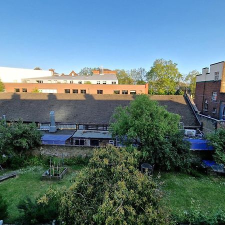 Spacious Room Private Balcony - Central London - Zone 1 - Elephant And Castle Zewnętrze zdjęcie